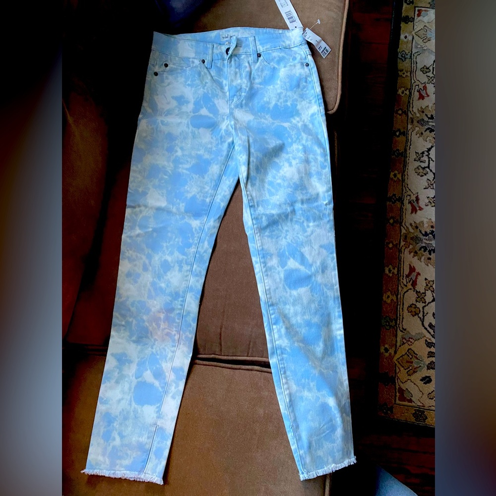 Tribal Jeans Cloud Jeggings - New with Tags!